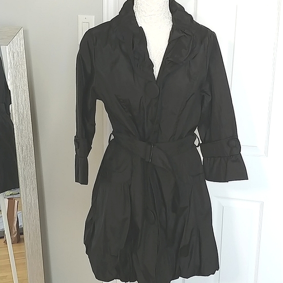 Black taffeta ruffled Light weight trench coat - Picture 3 of 10